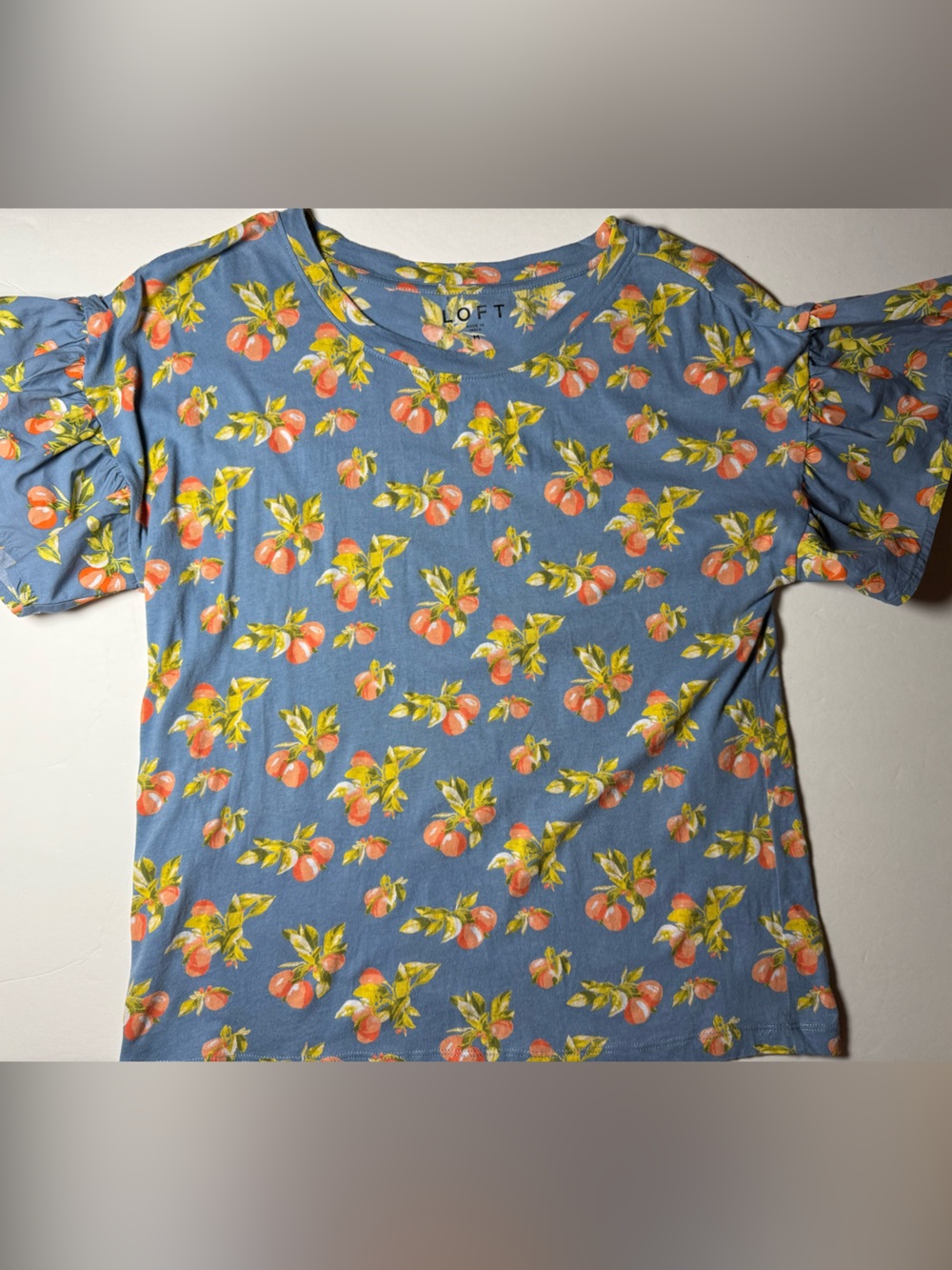 LOFT Blue Peach-Print Ruffle Sleeve Cotton Tee Top Size Medium